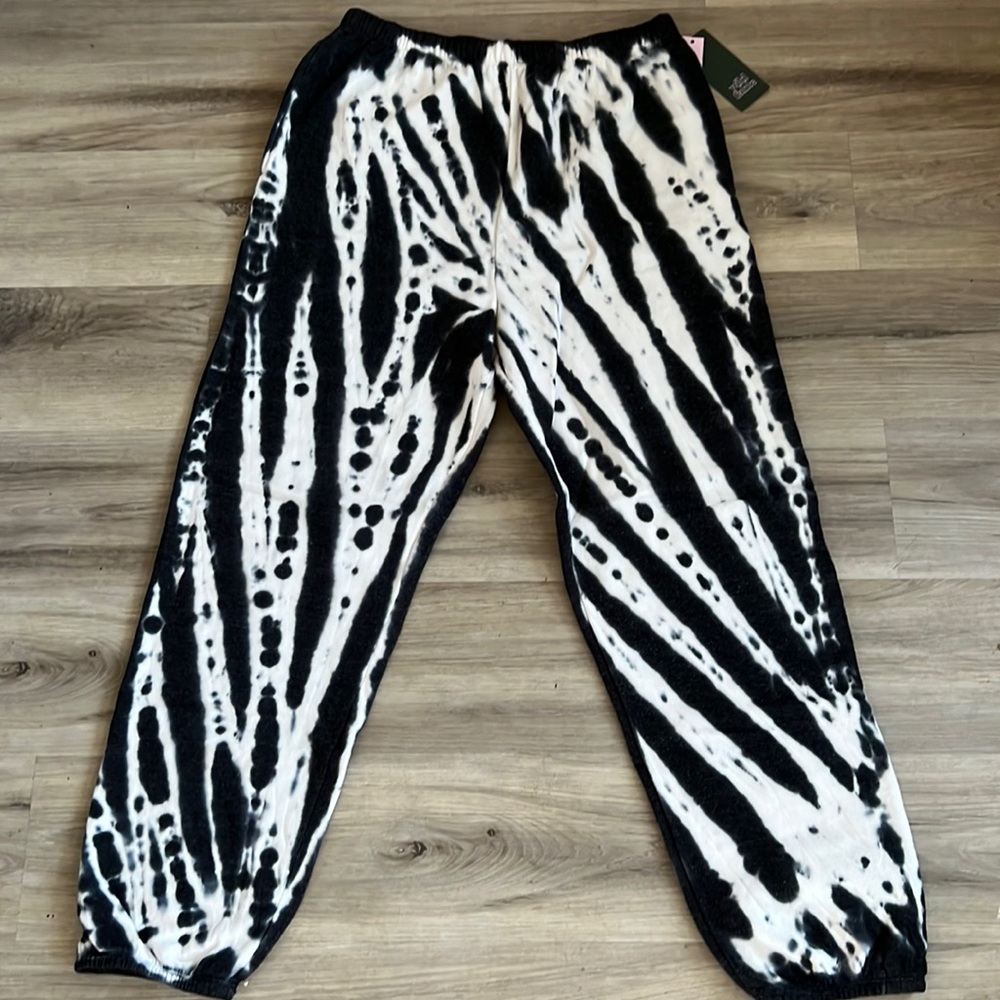 Women’s jogger pants